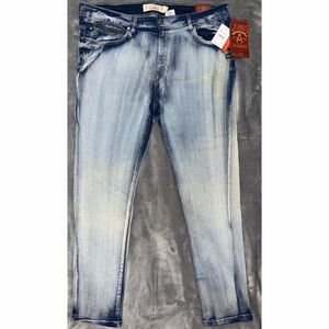 NWT Akademiks Light Wash Skinny Jeans with Stretch